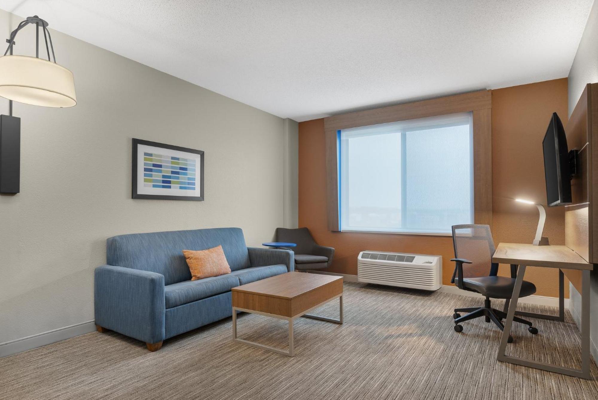 Holiday Inn Express Hotel & Suites Coralville By Ihg Zewnętrze zdjęcie