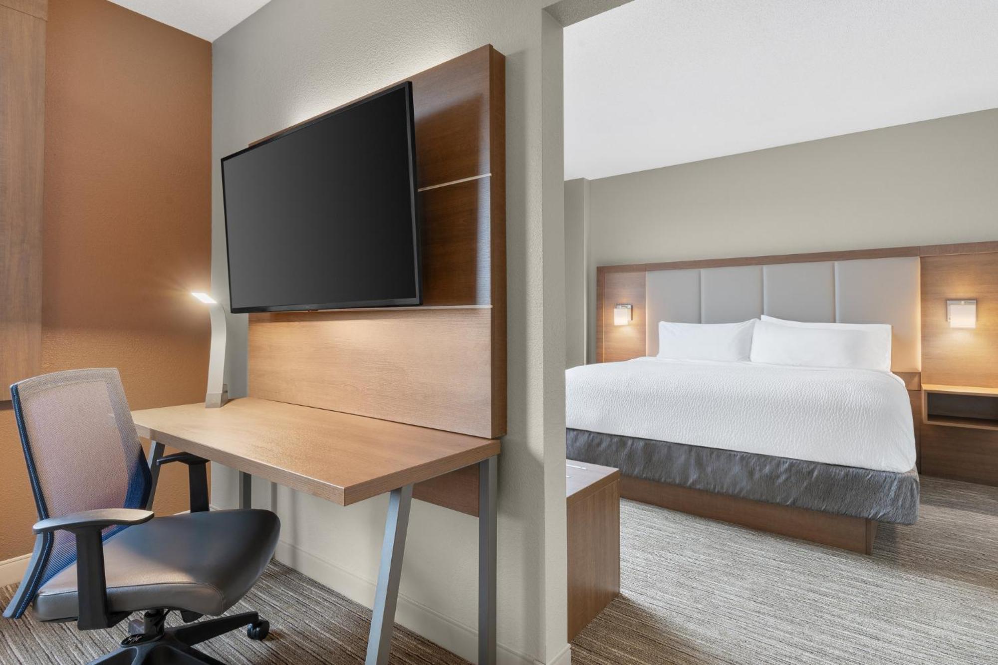 Holiday Inn Express Hotel & Suites Coralville By Ihg Zewnętrze zdjęcie